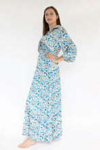 Afbeelding in Gallery-weergave laden, Lang kleed blauw
