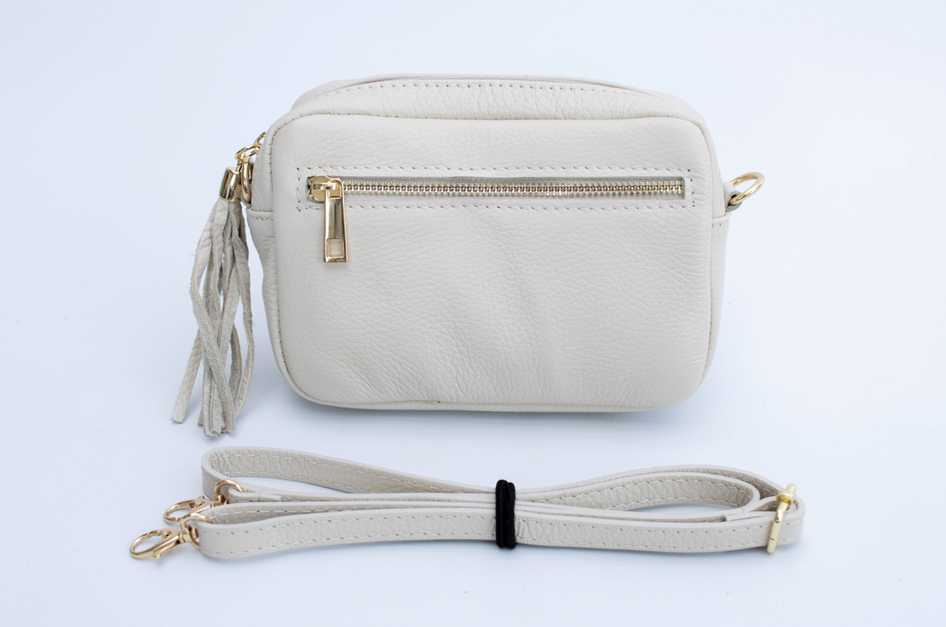 kleine handtas in diverse kleuren